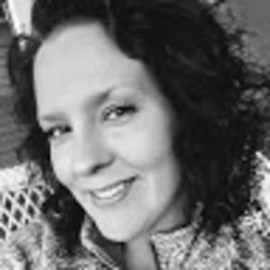 Meet your Posher, Kendra